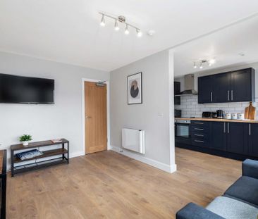 1 bedroom flat to rent - Photo 2