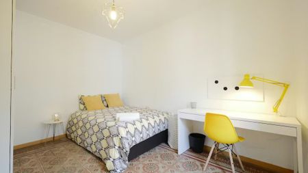 Carrer de Santa Anna, Barcelona, Catalonia 08002 - Photo 4