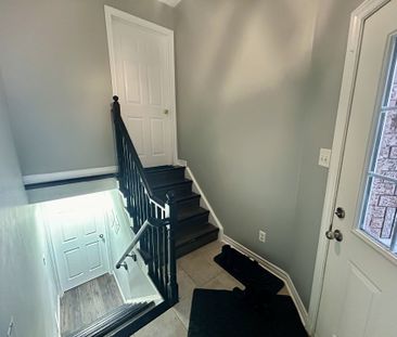 For Lease - 140 Monique Crescent Unit# Lower, Barrie, Ontario - Photo 1