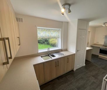 2 bedroom semi-detached house to rent - Photo 5