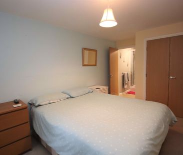 Kingsbury Close, Bury - Photo 6