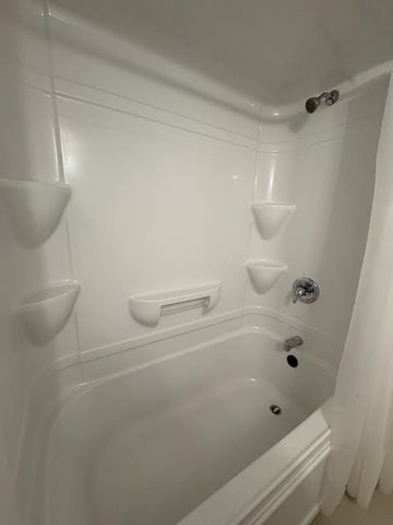 For Lease - 1720 Simcoe Street Unit# 10-2, Oshawa, Ontario - Photo 5