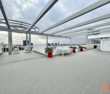 Modern Executive Living - Photo 6