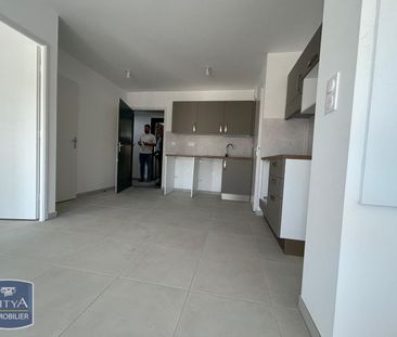 Location Appartement 2 pièces 41m² CAVAILLON 84300 - Photo 3