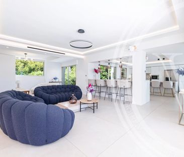 Tout savoir sur cette maison dans le quartier Le Cap, à Antibes - Photo 1