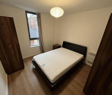 2 bedroom flat to rent - Photo 6