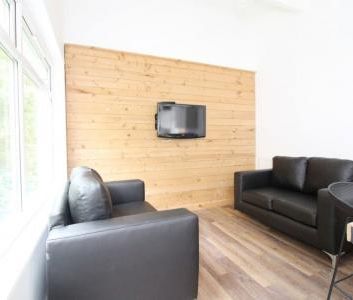 S2 - Norfolk Park - Newly Renovated - Photo 3