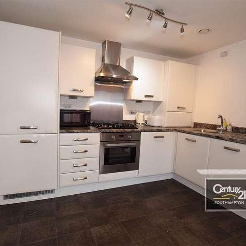 |ref:r|, Suttones Place, Southampton, SO15 - Photo 1