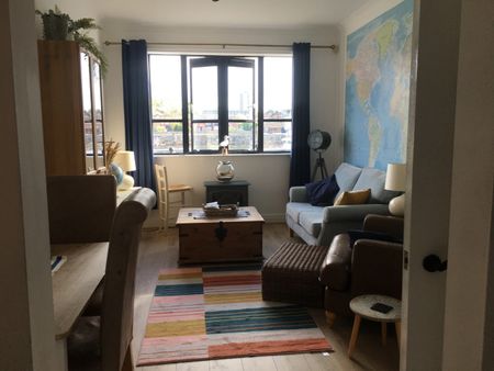 1 Bed Flat, South Ferry Quay, L3 - Photo 2