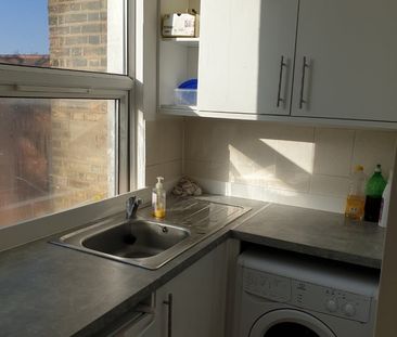 Studio Flat, Frobisher Road, N8 - Photo 5