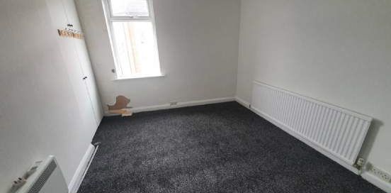 1 bedroom property to rent in Knottingley - Photo 2