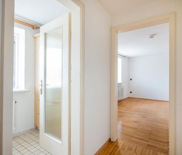 Helle 1-Zi.-Whg. mit separater Küche in zentraler Lage nahe A-Oberh... - Photo 1