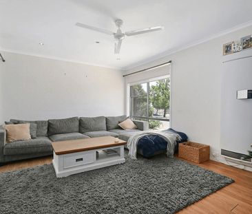 CENTRAL WODONGA CONVENIENCE - Photo 2