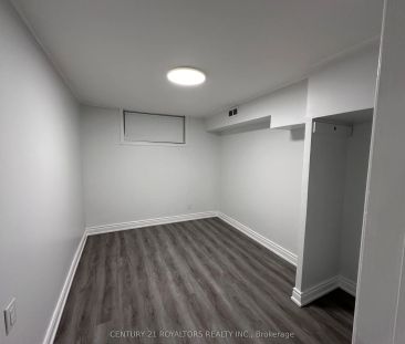 50 Marbury Crescent #Lower - Photo 2