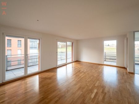 2.5 room apartment on the 5th floor - Photo 2