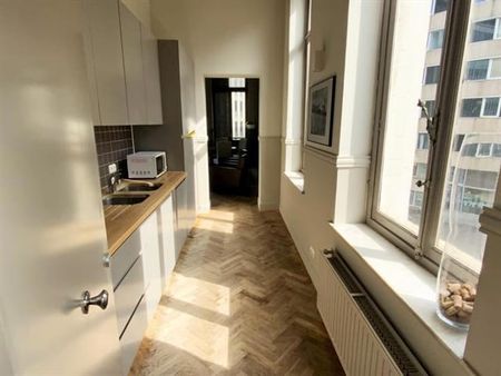 Appartement te huur - Foto 2