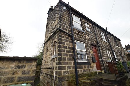 40, Station Road, Horsforth, Leeds, LS18 5NR - Photo 5