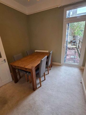 Alloa Road, London, SE8 - Photo 4