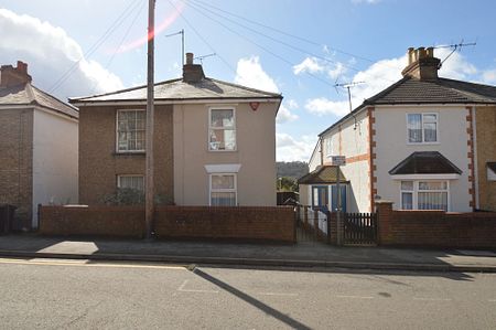 2 bedroom semi detached house to rent, - Photo 5