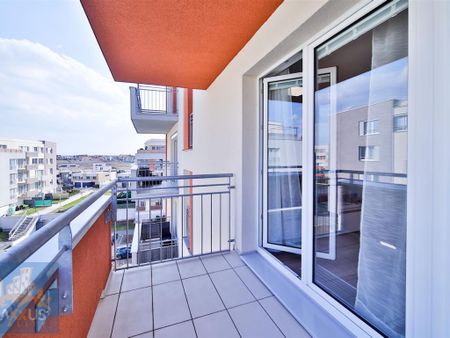 Pronájem bytu 1+kk 38 m2 - Фото 2