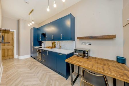 Prince Of Wales Drive, London, SW11, London - Photo 5