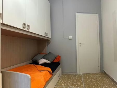 Viale Alfredo Oriani, Bologna, Emilia-Romagna 40137 - Photo 4