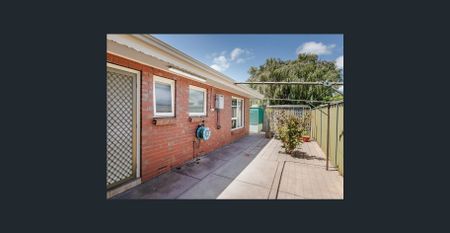 LOVELY 3BEDROOM HOMETTE - quiet no-thru Road! - Photo 4