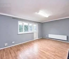 2 Bed Flat, Thorne Close, E16 - Photo 3