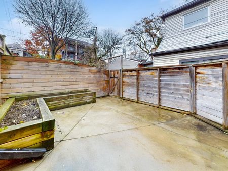 For Lease - 344 Markham Street Unit# Lower, Toronto, Ontario - Photo 4