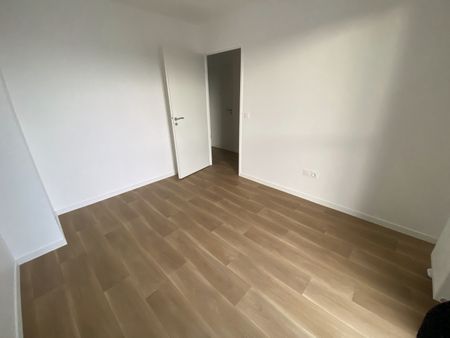 VERSON RESIDENCE RECENTE MAISON EN COPROPRIETE EN LOCATION DISPONIBLE 07/11/2025 - Photo 3