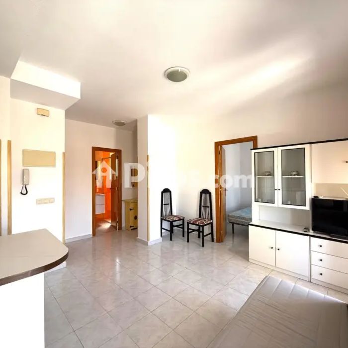 Apartamento en alquiler en Playa de los Naufragos - Foto 1