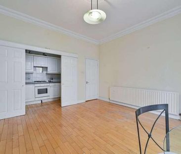 Belgrave Gardens, St John's Wood, NW8 - Photo 1