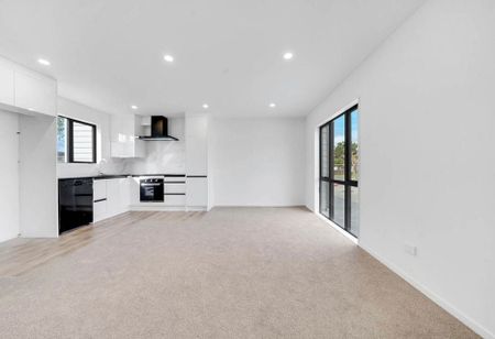 New Modern 3-Bedroom Townhouse w/ Internal Garage - Photo 3