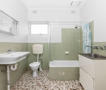 Modern unit in Torrens Park - Photo 4