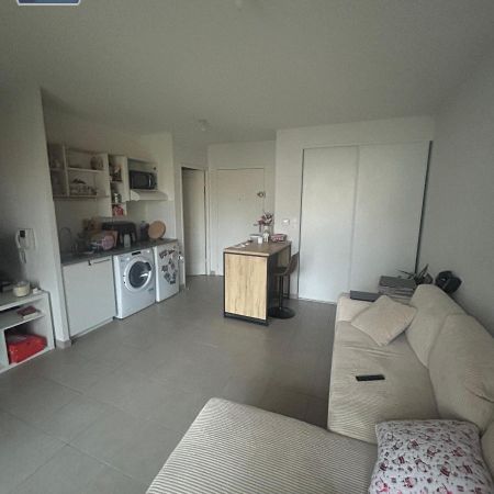 Location Appartement 1 pièce 34m² SETE 34200 - Photo 4