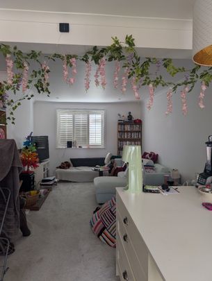 Room in a Shared Flat, Lonsdale Road, SW13 - Photo 1