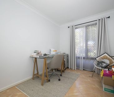 Quiet CuldeSac Retreat - Photo 5