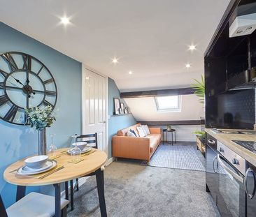 West Terrace - Photo 2