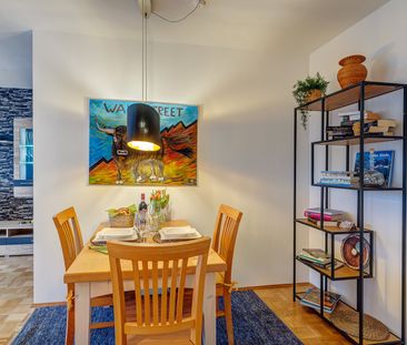 Cozy 2-room apartment with good traffic connections - Photo 5