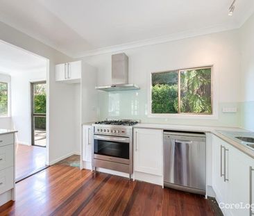 10 Melinda Street, Southport QLD 4215 - House For Rent | Domain - Photo 4