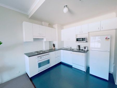 Furnished one bedroom at the 'Goldsbrough' - Photo 5