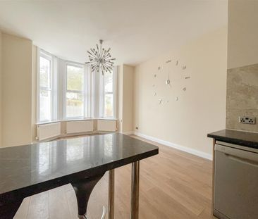 Cornwallis Gardens, Hastings, TN34 1LP - Photo 3