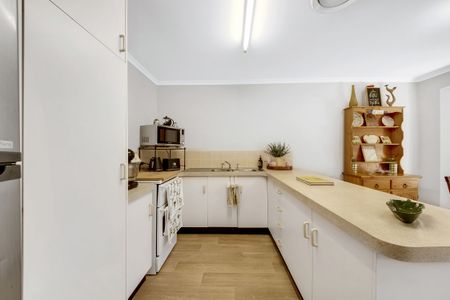 TWO BEDROOM DUPLEX IN THE HEART OF SUN VALLEY - Photo 5