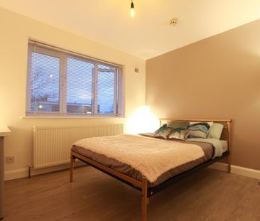1 bedroom house of multiple occupation to rent - Photo 2