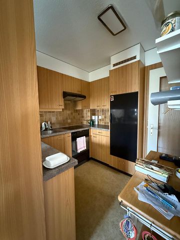 Charmante 2.5-Zimmer-Wohnung mit Gartensitzplatz befristet bis 30.... - Foto 2