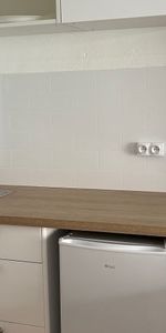 Location Appartement P1 Meublé Nimes - Photo 4