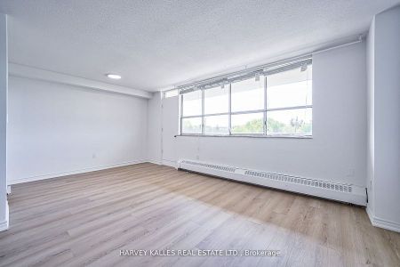 For Lease - 2000 Sheppard Avenue Unit# 2011, Toronto, Ontario - Photo 3