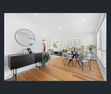 Beautifully Renovated Family Home with Alfresco Entertaining in Pri... - Photo 4