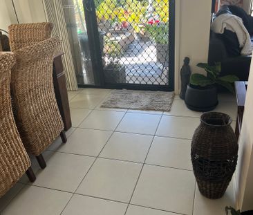 Holmview - Photo 3