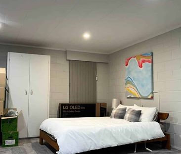 Campbells Bay Beauty - Photo 4